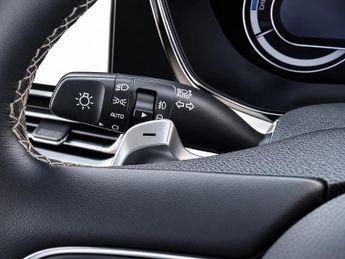 KIA NIRO 1.6 GDi 3