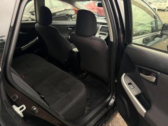 TOYOTA PRIUS 1.8 Active Hybrid Automatic Euro 5 5dr