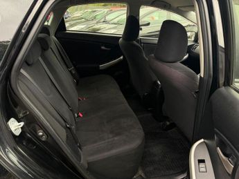 TOYOTA PRIUS 1.8 Active Hybrid Automatic Euro 5 5dr