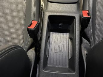 AUDI Q2 1.5 TFSI CoD 35 S line