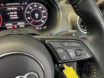 AUDI Q2 1.5 TFSI CoD 35 S line