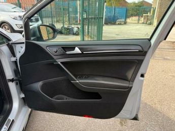 VOLKSWAGEN GOLF 2.0 TSI R DSG 4Motion Euro 6 (s/s) 5dr