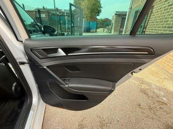 VOLKSWAGEN GOLF 2.0 TSI R DSG 4Motion Euro 6 (s/s) 5dr