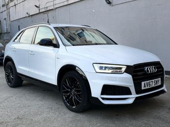 AUDI Q3 2.0 TFSI Black Edition S TRONIC QUATTRO