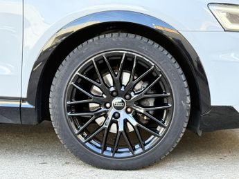 AUDI Q3 2.0 TFSI Black Edition S TRONIC QUATTRO