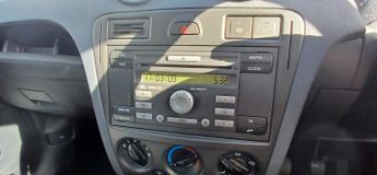 FORD FUSION 1.4 Zetec Climate
