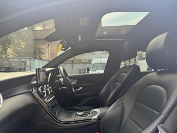 MERCEDES-BENZ GLC 2.0 GLC250 AMG Line