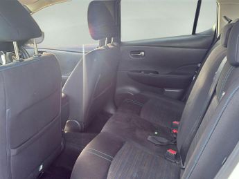 NISSAN LEAF 40kWh Acenta Auto 5dr