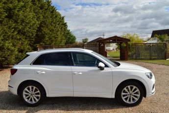 AUDI Q3 1.5 TFSI CoD 35 Sport