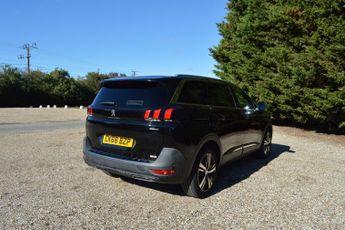 PEUGEOT 5008 1.5 BlueHDi GT Line
