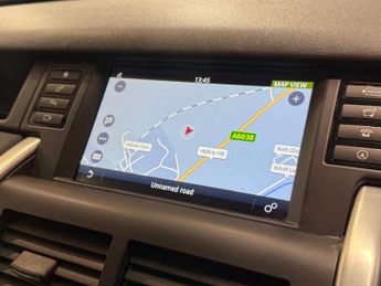LAND ROVER DISCOVERY SPORT 2.0 TD4 HSE
