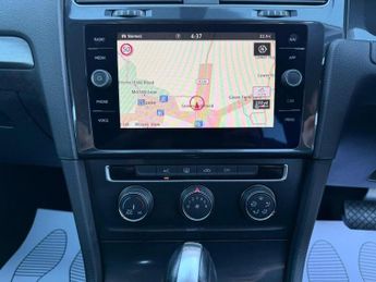 VOLKSWAGEN GOLF 1.5 TSI EVO SE Nav DSG Euro 6 (s/s) 5dr