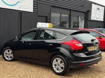FORD FOCUS 1.6 Titanium Navigator