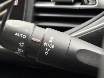 PEUGEOT 308 SW 2.0 BlueHDi Allure