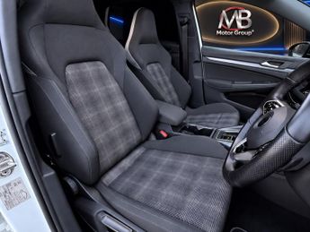 VOLKSWAGEN GOLF 2.0 TDI GTD
