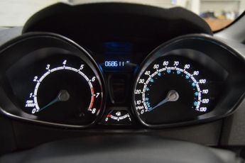 FORD FIESTA 1.0 T EcoBoost Zetec S