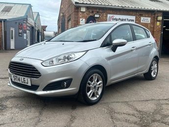 FORD FIESTA 1.0T EcoBoost Zetec Euro 5 (s/s) 5dr