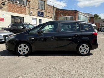 VAUXHALL ZAFIRA TOURER 2.0 CDTi ecoFLEX Exclusiv Euro 5 (s/s) 5dr