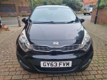 KIA RIO 1.3 VR7