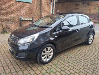 KIA RIO 1.3 VR7