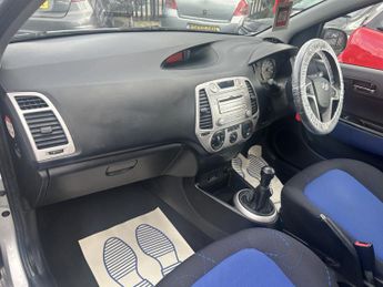 HYUNDAI I20 1.2 Comfort