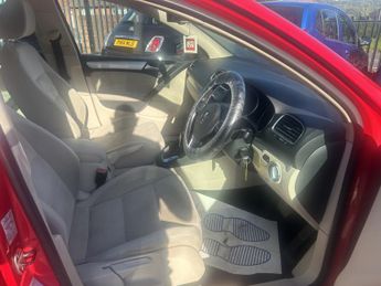 VOLKSWAGEN GOLF 1.4 TSI GT