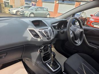 FORD FIESTA 1.4 Style +