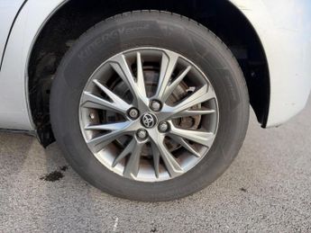 TOYOTA YARIS 1.5 VVT-h Icon E-CVT Euro 6 (s/s) 5dr