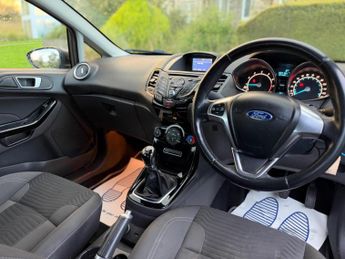 FORD FIESTA 1.0T EcoBoost Zetec Euro 6 (s/s) 5dr