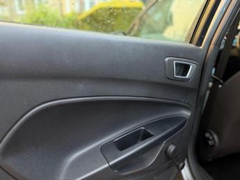 FORD FIESTA 1.0T EcoBoost Zetec Euro 6 (s/s) 5dr