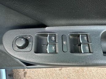 VOLKSWAGEN PASSAT 3.2 FSI V6 SEL DSG 4Motion Euro 4 5dr