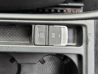 VOLKSWAGEN GOLF 2.0 TDI BlueMotion Tech GT DSG Euro 5 (s/s) 5dr