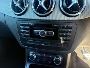 MERCEDES-BENZ B CLASS 1.8 B180 CDI BlueEfficiency Sport