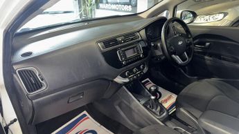 KIA RIO 1.3 SR7 White 5dr 1 KEEPER+LOW TAX+9 STAMPS