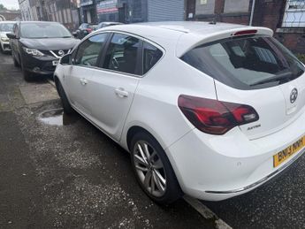 VAUXHALL ASTRA 1.6 16v SRi