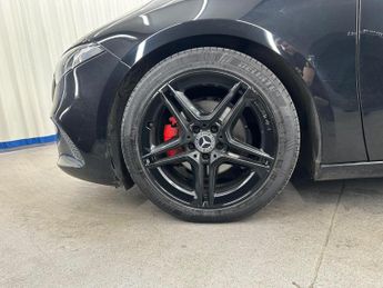 MERCEDES-BENZ A CLASS 1.5 A180d SE 7G-DCT Euro 6 (s/s) 5dr