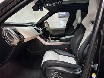 LAND ROVER RANGE ROVER SPORT 5.0 P575 V8 SVR