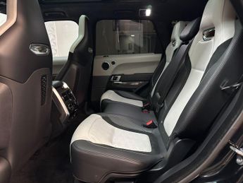 LAND ROVER RANGE ROVER SPORT 5.0 P575 V8 SVR