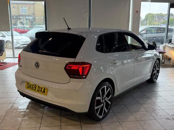 VOLKSWAGEN POLO 2.0 TSI GTI(CAT-S)