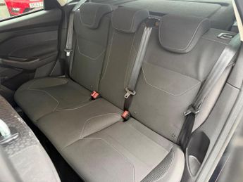 FORD FOCUS 1.6 TDCi Zetec Euro 5 (s/s) 5dr