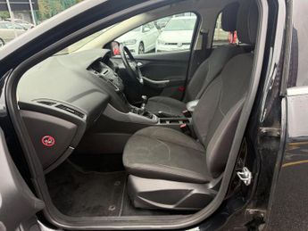 FORD FOCUS 1.6 TDCi Zetec Euro 5 (s/s) 5dr
