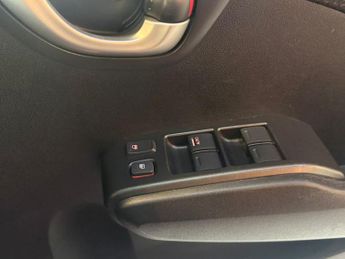 HONDA JAZZ 1.4 i-VTEC ES Plus T