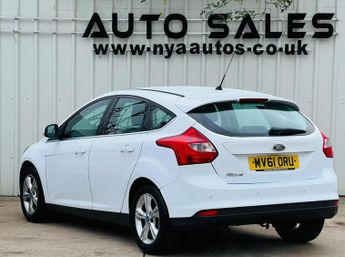 FORD FOCUS 1.6 Zetec Euro 5 5dr