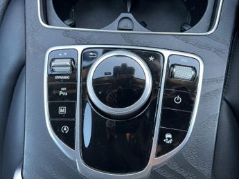 MERCEDES-BENZ GLC 2.1 GLC250d Sport
