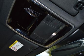 LAND ROVER RANGE ROVER SPORT 3.0 SD V6 HSE