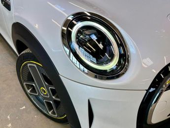 MINI ELECTRIC HATCH Cooper SE 32.6kWh Level 2 Auto 3dr