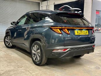 HYUNDAI TUCSON 1.6 T-GDi MHEV SE Connect DCT Euro 6 (s/s) 5dr