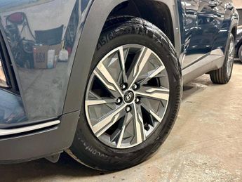 HYUNDAI TUCSON 1.6 T-GDi MHEV SE Connect DCT Euro 6 (s/s) 5dr