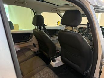 SKODA ROOMSTER 1.6 TDI Scout