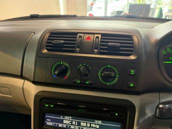 SKODA ROOMSTER 1.6 TDI Scout